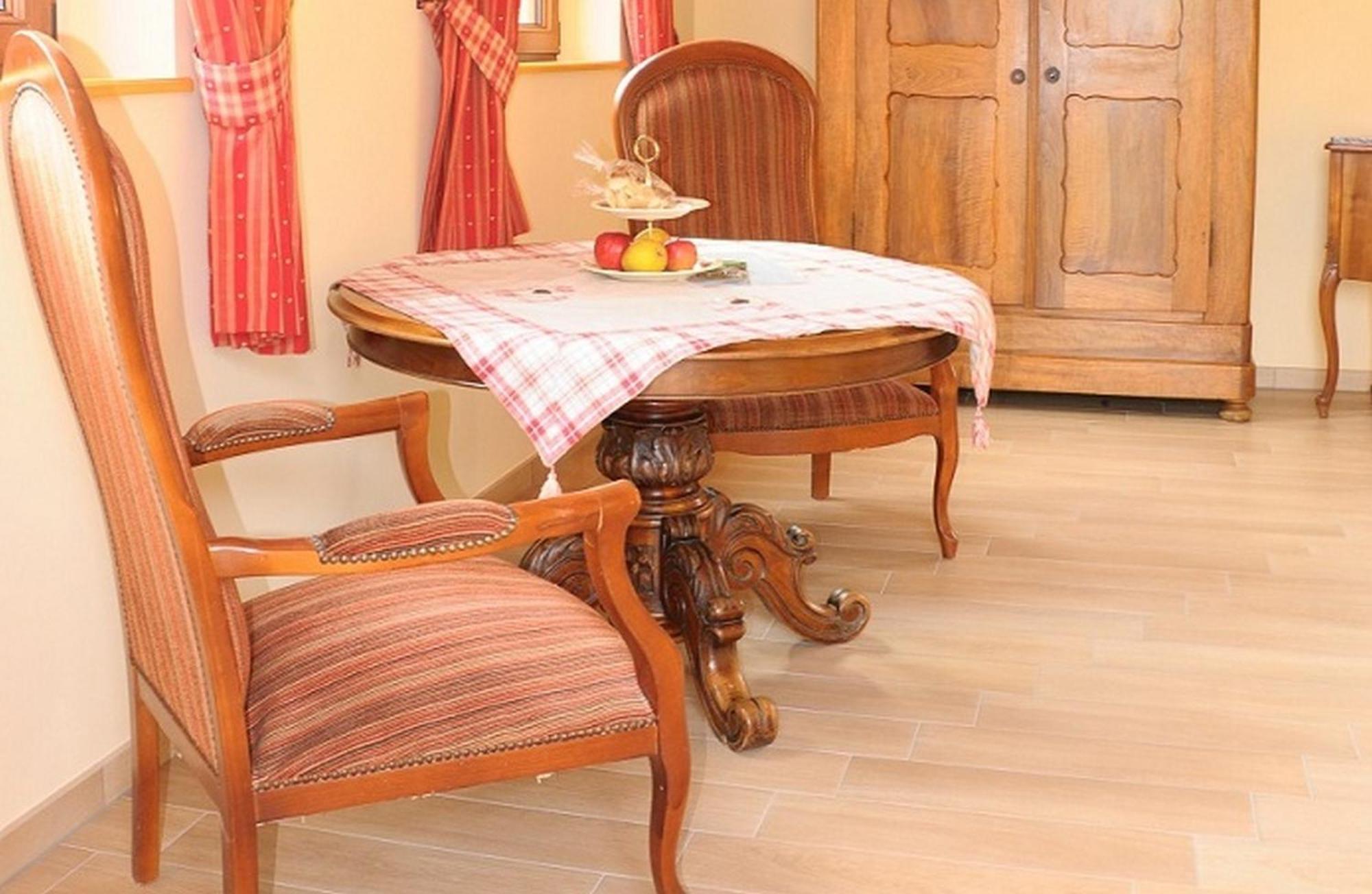 La Ferme De Louise Bed & Breakfast Hohengoeft Ngoại thất bức ảnh